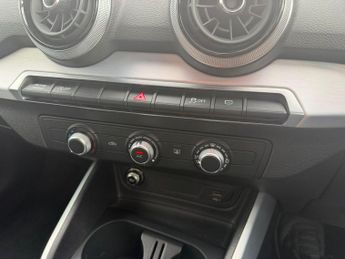Audi Q2 1.5 TFSI CoD 35 S line S Tronic Euro 6 (s/s) 5dr