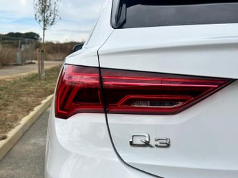 Audi Q3 1.5 TFSI CoD 35 S line Sportback S Tronic Euro 6 (s/s) 5dr