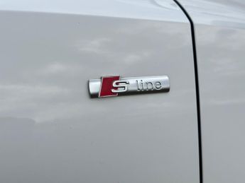 Audi Q3 1.5 TFSI CoD 35 S line Sportback S Tronic Euro 6 (s/s) 5dr
