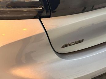 Peugeot 208 1.2 GT e-DSC6 Euro 6 (s/s) 5dr
