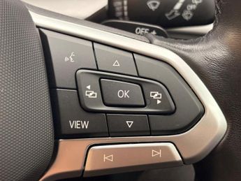 Volkswagen Golf 2.0 TDI Life DSG Euro 6 (s/s) 5dr