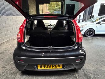 Peugeot 107 1.0 12V Verve Euro 4 5dr