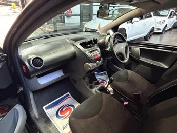 Peugeot 107 1.0 12V Verve Euro 4 5dr