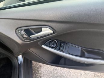 Ford Focus 1.5 TDCi Zetec Euro 6 (s/s) 5dr