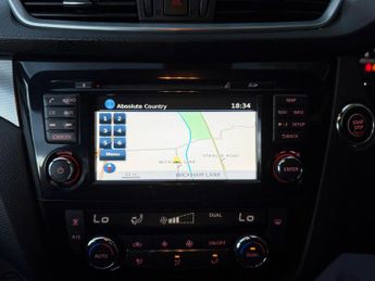 Nissan Qashqai 1.2 DIG-T N-Connecta XTRON Euro 6 (s/s) 5dr