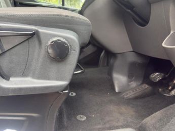 Ford Tourneo Custom 2.0 320 EcoBlue Titanium Auto L2 Euro 6 (s/s) 5dr