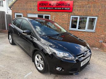 Ford Focus 1.6 Zetec Powershift Euro 5 5dr