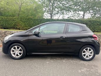 Peugeot 208 1.2 VTi Active Euro 5 3dr