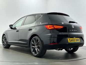 SEAT Leon 1.5 TSI EVO FR Black Edition DSG Euro 6 (s/s) 5dr