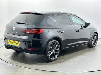 SEAT Leon 1.5 TSI EVO FR Black Edition DSG Euro 6 (s/s) 5dr