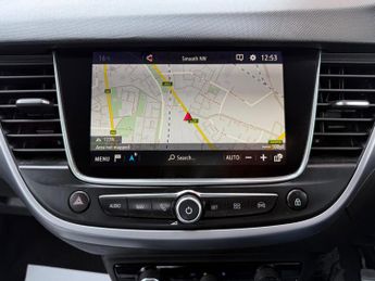 Vauxhall Crossland X 1.6 Turbo D ecoTEC SE Nav Euro 6 (s/s) 5dr