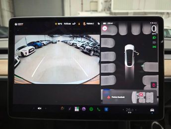 Tesla Model Y (Dual Motor) Long Range Auto 4WDE 5dr