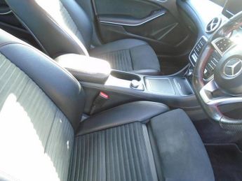Mercedes-Benz CLA 1.6 CLA200 AMG Line Edition Shooting Brake 7G-DCT Euro 6 (s/s) 5