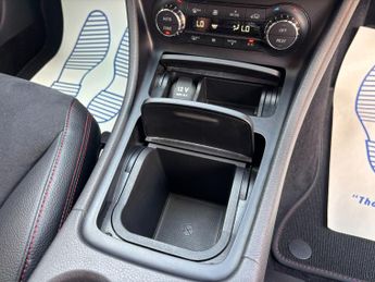 Mercedes-Benz CLA 2.1 CLA220 CDI AMG Sport Coupe 7G-DCT Euro 6 (s/s) 4dr
