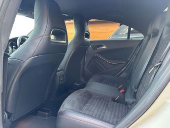 Mercedes-Benz CLA 2.1 CLA220 CDI AMG Sport Coupe 7G-DCT Euro 6 (s/s) 4dr