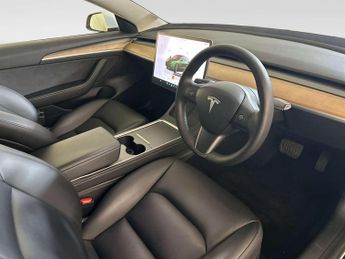Tesla Model 3 Saloon 4dr Electric Auto RWD (241 bhp)
