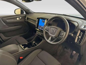 Volvo XC40 Recharge Twin 82kWh Plus SUV 5dr Electric Auto AWD (408 ps)