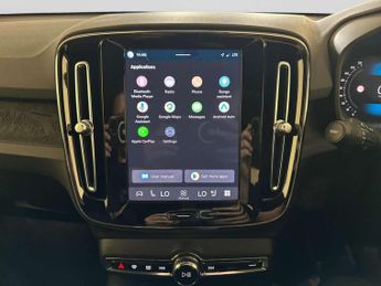 Volvo XC40 Recharge Twin 82kWh Plus SUV 5dr Electric Auto AWD (408 ps)