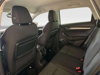 Skoda Karoq 1.0 TSI SE Drive SUV 5dr Petrol Manual Euro 6 (s/s) (110 ps)