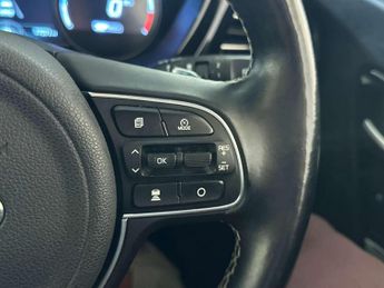 Kia Niro 64kWh 4+ SUV 5dr Electric Auto (201 bhp)