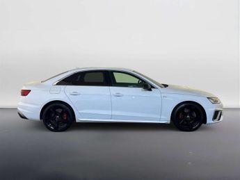Audi A4 2.0 TFSI 40 S line Saloon 4dr Petrol S Tronic Euro 6 (s/s) (190 