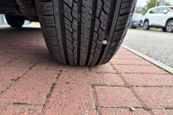Nissan Qashqai 1.2 DiG-T N-Connecta [Glass Roof]