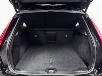 Volvo XC40 Ultimate Recharge Twin (408 hp)
