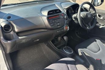 Honda Jazz 1.4 i-VTEC ES Plus 5dr CVT