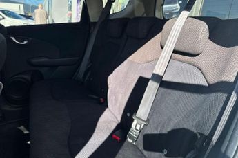 Honda Jazz 1.4 i-VTEC ES Plus 5dr CVT