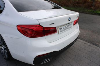 BMW 5 Series 3.0 530d M Sport Auto xDrive Euro 6 (s/s) 4dr