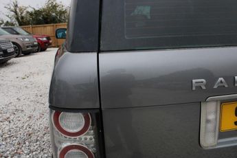 Land Rover Range Rover 4.4 TD V8 Vogue Auto 4WD Euro 5 5dr