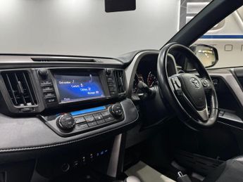 Toyota RAV4 2.0 V-Matic Icon CVT 4WD Euro 6 (s/s) 5dr