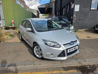 Ford Focus 1.6 Titanium Navigator Powershift Euro 5 5dr