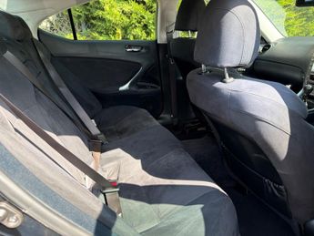 Lexus IS 2.2 220TD Sport 4dr