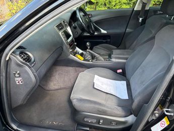 Lexus IS 2.2 220TD Sport 4dr