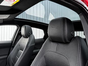 Jaguar E-PACE 2.0 D180 HSE Auto AWD Euro 6 (s/s) 5dr
