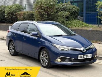 Toyota Auris 1.8 VVT-h Excel Touring Sports CVT Euro 6 (s/s) 5dr (Safety Sens