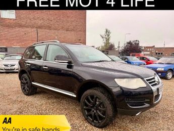 Volkswagen Touareg 3.0 TDI V6 SE 5dr