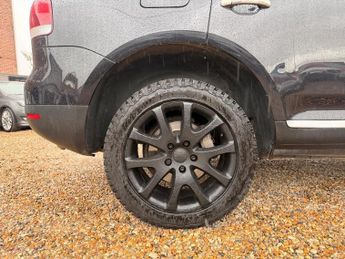 Volkswagen Touareg 3.0 TDI V6 SE 5dr