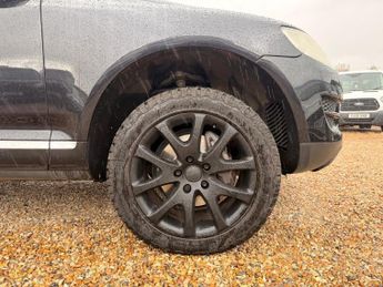 Volkswagen Touareg 3.0 TDI V6 SE 5dr