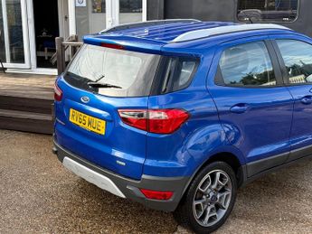Ford EcoSport 1.0T EcoBoost Titanium 2WD Euro 5 (s/s) 5dr