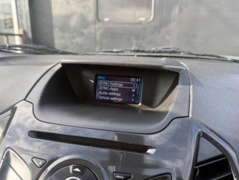 Ford EcoSport 1.0T EcoBoost Titanium 2WD Euro 5 (s/s) 5dr