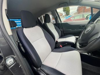 Toyota Yaris 1.33 Dual VVT-i TR Multidrive S Euro 5 5dr