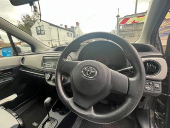 Toyota Yaris 1.33 Dual VVT-i TR Multidrive S Euro 5 5dr