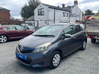 Toyota Yaris 1.33 Dual VVT-i TR Multidrive S Euro 5 5dr