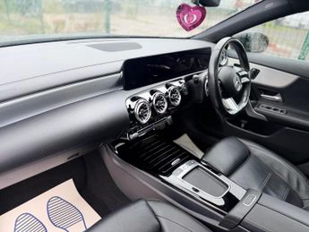 Mercedes-Benz CLA 1.3 CLA200h MHEV AMG Line (Premium Plus) Shooting Brake 7G-DCT E