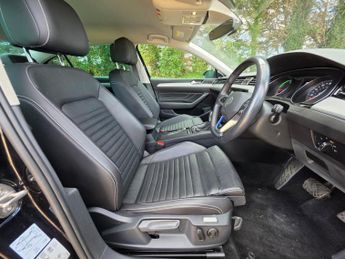 Volkswagen Passat 1.4 TSI 13kWh GTE DSG Euro 6 (s/s) 4dr