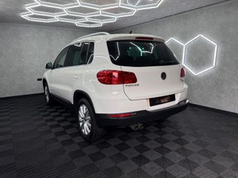 Volkswagen Tiguan 2.0 TDI BlueMotion Tech Match DSG 4WD Euro 5 (s/s) 5dr