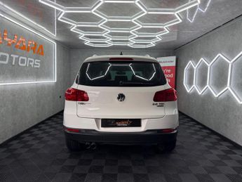 Volkswagen Tiguan 2.0 TDI BlueMotion Tech Match DSG 4WD Euro 5 (s/s) 5dr
