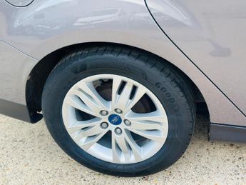 Ford Focus 1.6 Titanium Navigator Powershift Euro 5 5dr